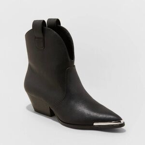 Universal Thread Henley Western Ankle Boots